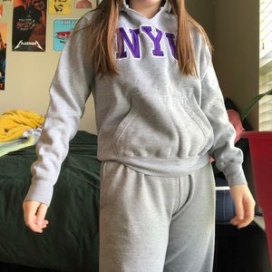 NYU mv sport vintage sweatshirt